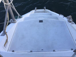Lagoon TPI aft steps and engine hatch